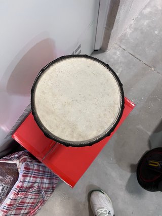 Bongo de madera artesanal