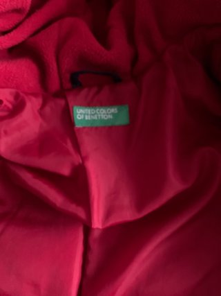 Cazadora Benetton niño azul con capucha