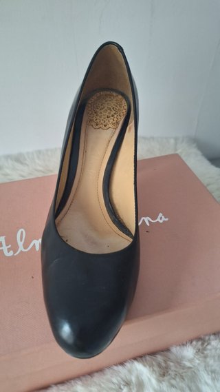 Zapatos de salón Clarks piel negros talla 37