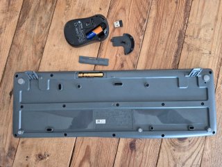 Logitech MK270 Teclado y Ratón Inalámbrico