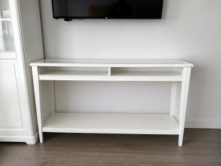 Consola Ikea Liatorp in legno e vetro
