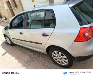 Volkswagen Golf 2004