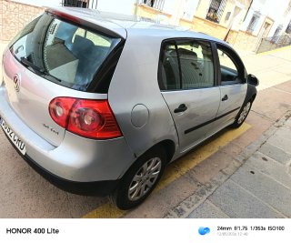 Volkswagen Golf 2004