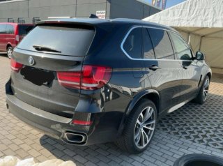 BMW X5 X-DRIVE 40D
