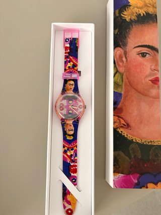 Reloj Swatch Frida Kahlo sin estrenar