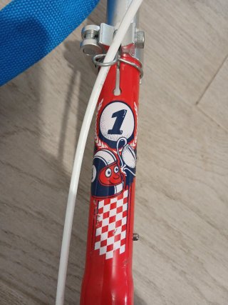 Patinete Oxelo azul y rojo