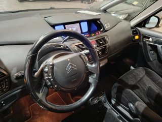 Citroen Grand C4 Picasso a reparar