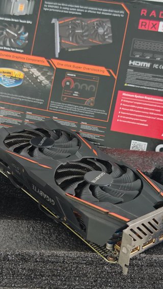 Tarjeta gráfica Gigabyte Radeon RX 570 de 8GB