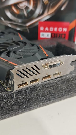 Tarjeta gráfica Gigabyte Radeon RX 570 de 8GB