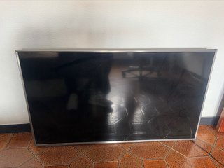 TV LG 50UM7600PLB Pantalla Rota