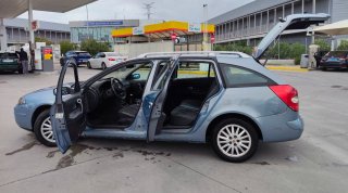 Renault Laguna 2006 pegatina B distribución cambia