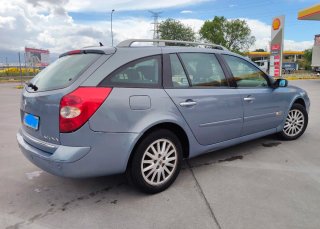 Renault Laguna 2006 pegatina B distribución cambia