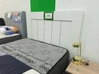 Cabecero de madera y polipiel beige/marrón