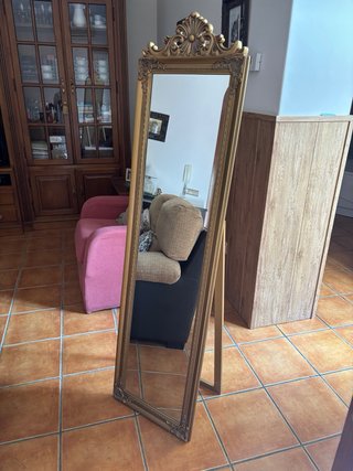 Espejo dorado nuevo madera.