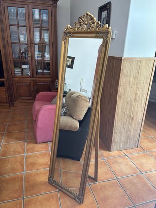 Espejo dorado nuevo madera.