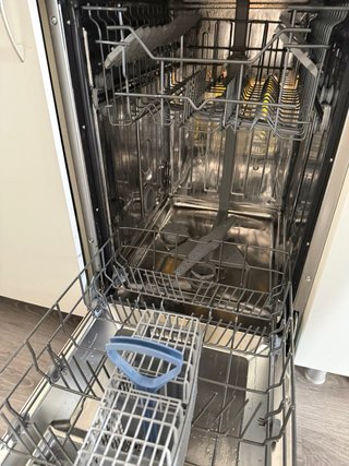 Lavavajillas Corberó 45cm. Incluye garantia.