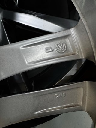 Llantas 18 ORIGINALES Volkswagen golf GTI