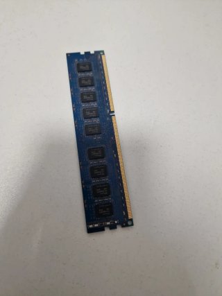 8GB DDR3L SK Hynix PC3L-10600E ECC