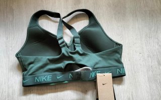 Top sportivo Nike Indy Bra donna originale
