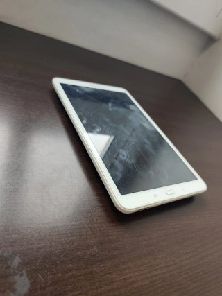 Tablet Blanca
