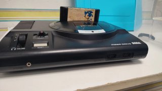 Lote Sega Mega Drive (2 juegos, 3 mandos, pistola)