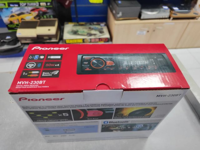 Radio Coche Pioneer MVH-230BT Bluetooth