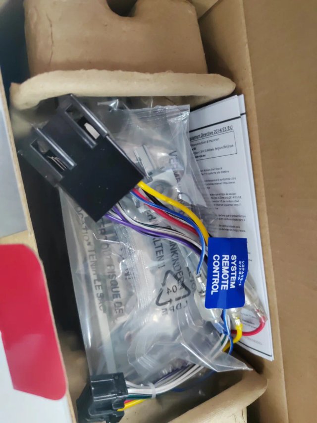 Radio Coche Pioneer MVH-230BT Bluetooth