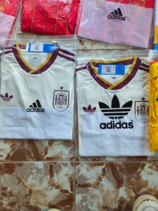 Lote 75 Camisetas Fútbol Mundial 2026
