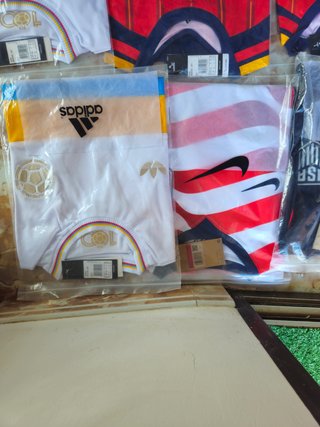 Lote 75 Camisetas Fútbol Mundial 2026