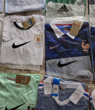 Lote 75 Camisetas Fútbol Mundial 2026