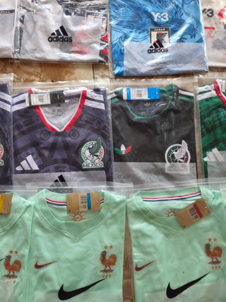 Lote 75 Camisetas Fútbol Mundial 2026