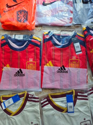 Lote 75 Camisetas Fútbol Mundial 2026