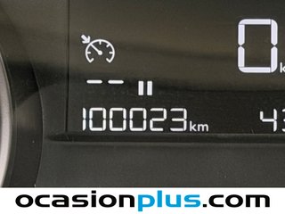Peugeot 208 PureTech 82 Style 60 kW (82 CV)