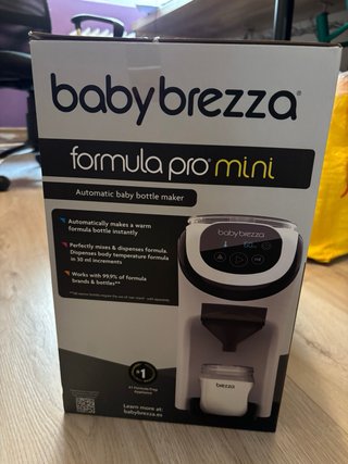 Baby Brezza Pro MinPreparador Automático Biberones