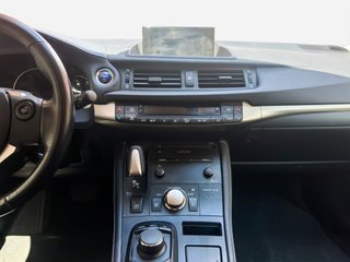 Lexus CT 1.8 200h Executive Navibox