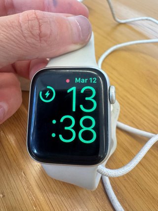 Apple Watch SE 2 Plata c/ CARGADOR ORIGINAL