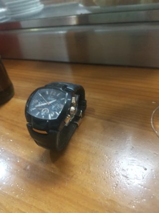 Reloj Viceroy Cronógrafo Negro y Dorado