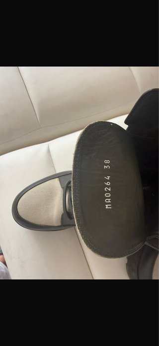 Botas Louis Vuitton Beige y Khaki