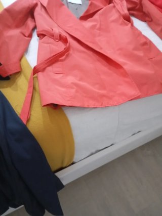 Gabardina Zara Naranja