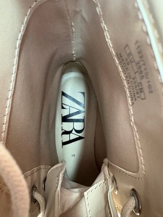 Botas Zara Beige