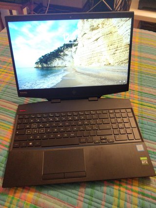 Notebook Gaming HP OMEN 15-dh0012n RTX 2070