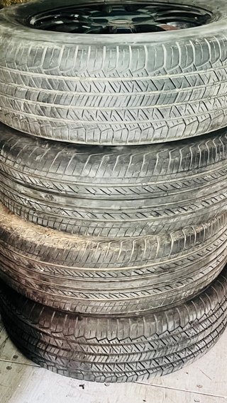 Llantas Chrysler Voyager con Neumáticos