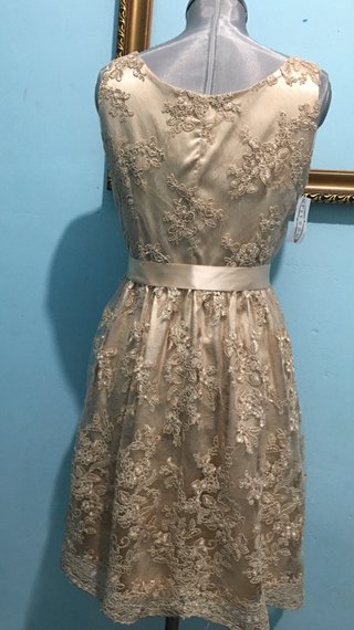 Vestido fiesta beige/dorado Talla M