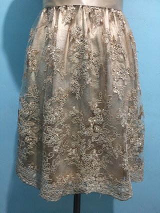 Vestido fiesta beige/dorado Talla M