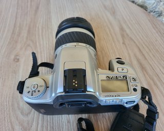 Cámara analógica Minolta Dynax 404si