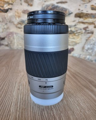 Cámara analógica Minolta Dynax 404si