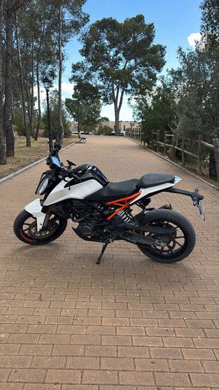 KTM Duke 125 2017.
