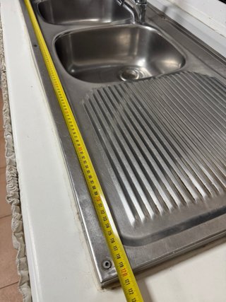 Fregadero doble de acero inoxidable con escurridor