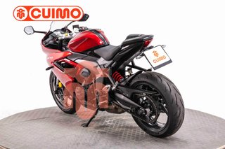 TRIUMPH DAYTONA 660