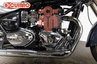 TRIUMPH AMERICA 900